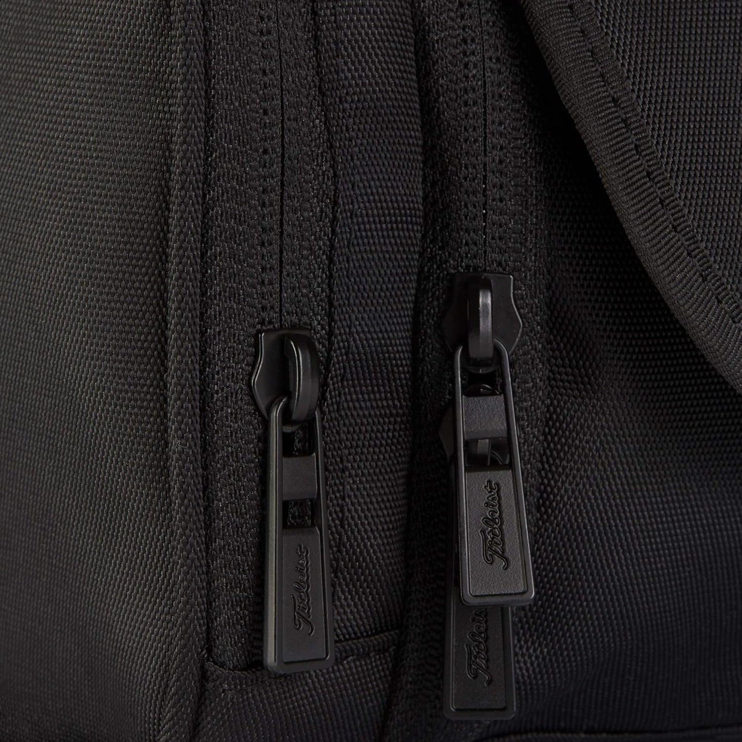 Players Hanging Toiletries Bag Black/Red, 5.5” x 11.5” x 5”