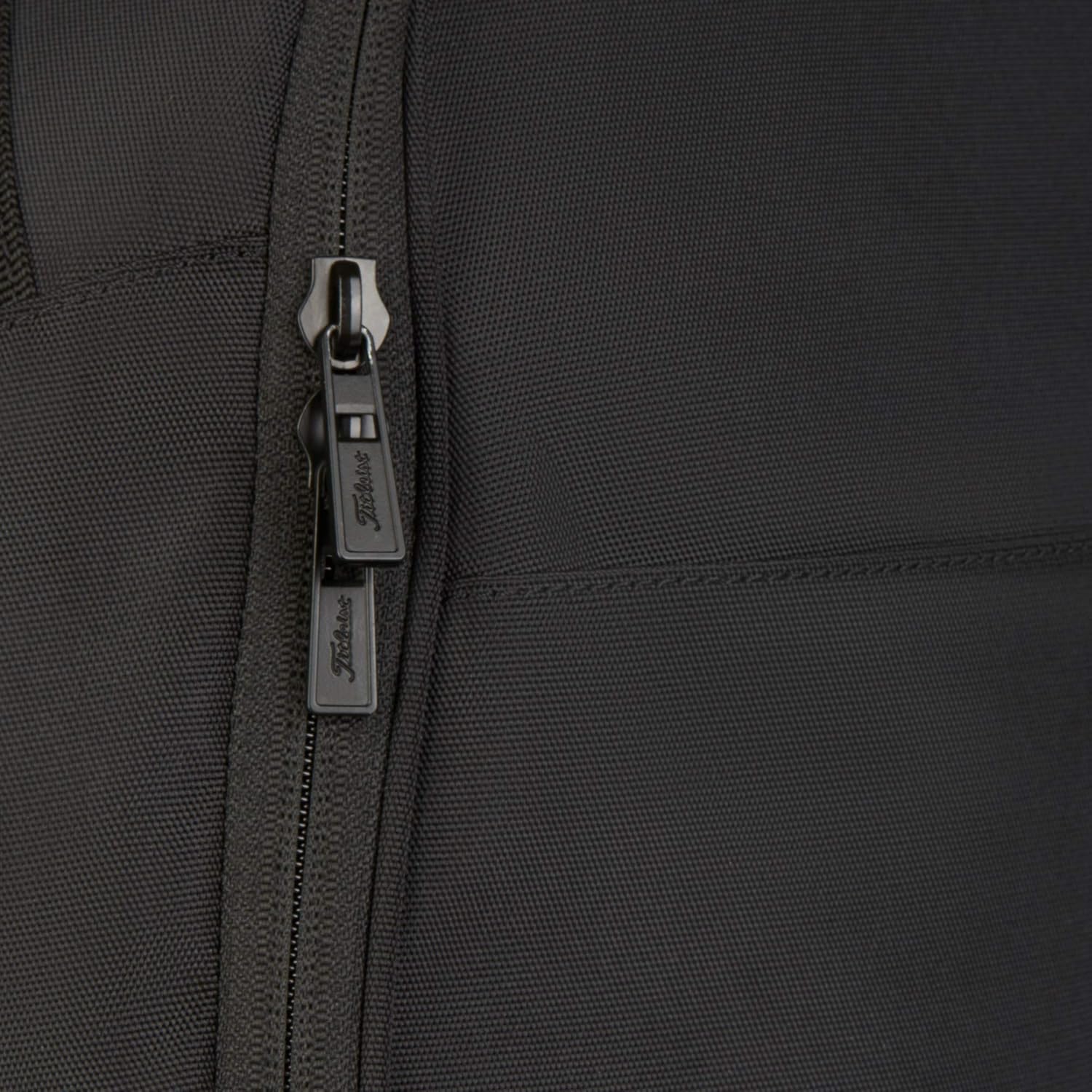 Players Convertible Duffel Black/Red (Prior Season)