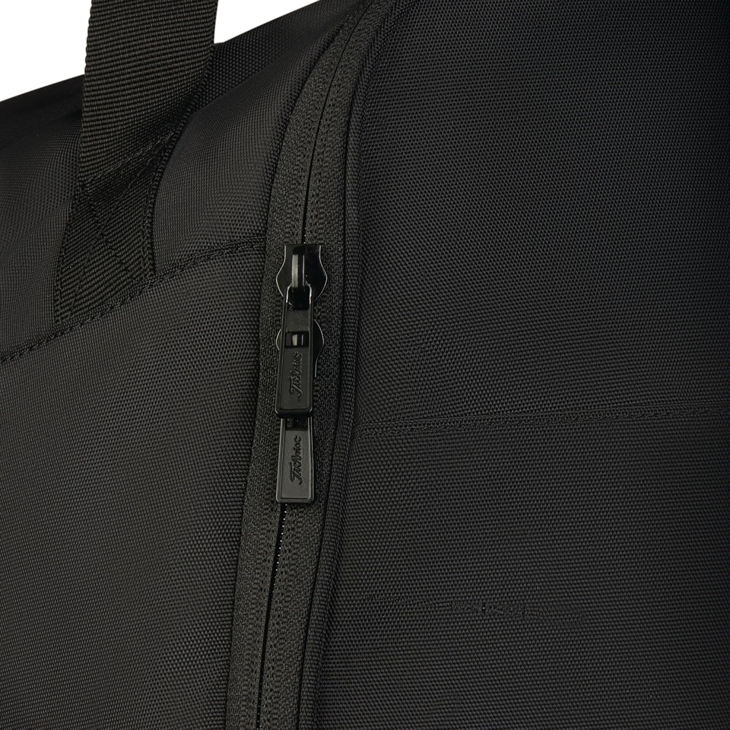 Players Duffel Black/Red 12” x 21” x 12”